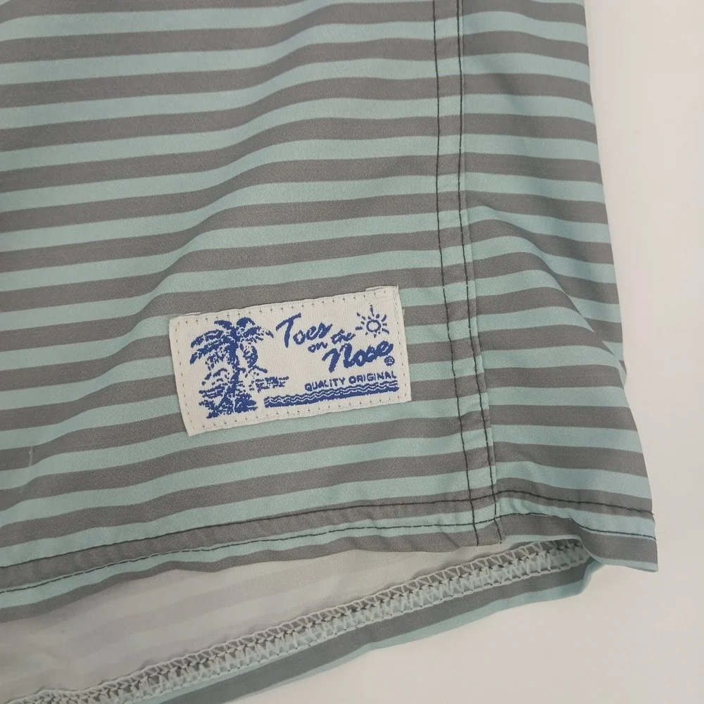 Toes on the Nose Mens Striped Board Shorts Grey Blue Size 36 Swim Trunks Pocket‎